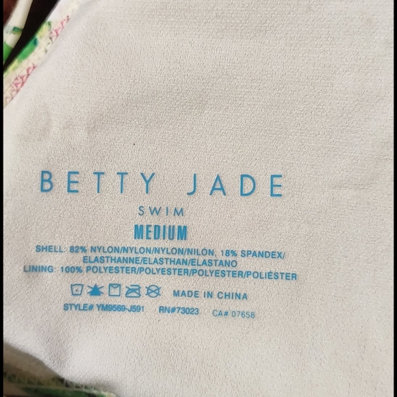 Jade Swim - Picture 3 of 3